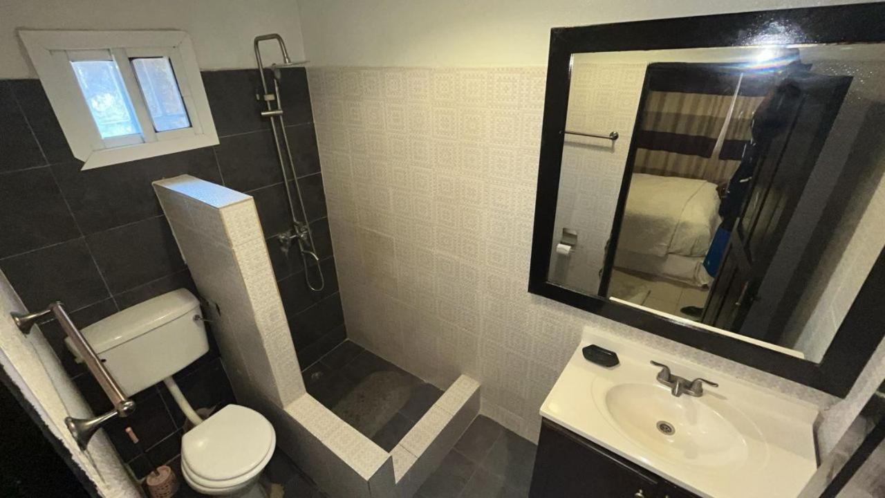 فريتاون Wilber Lodge المظهر الخارجي الصورة