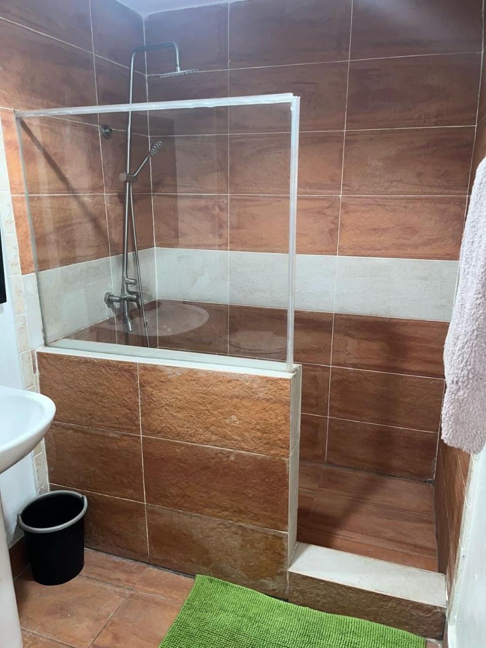 فريتاون Wilber Lodge المظهر الخارجي الصورة